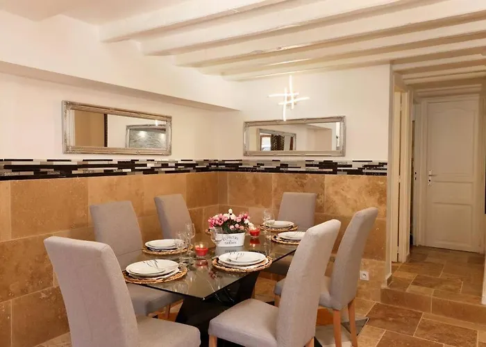 Holiday home Les Remparts *